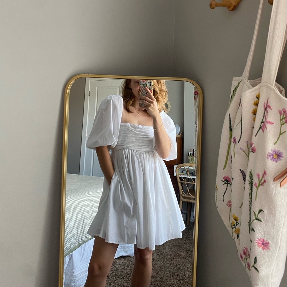 Abercrombie Emerson Poplin Puff Sleeve Dress in White